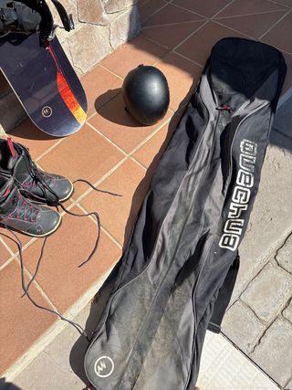 Tabla Snow + Botas + Casco + Funda