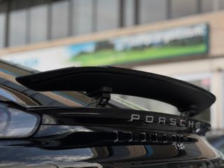 Porsche 718 Cayman manual 2018