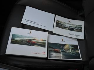 Porsche 718 Cayman manual 2018