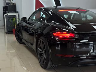 Porsche 718 Cayman manual 2018