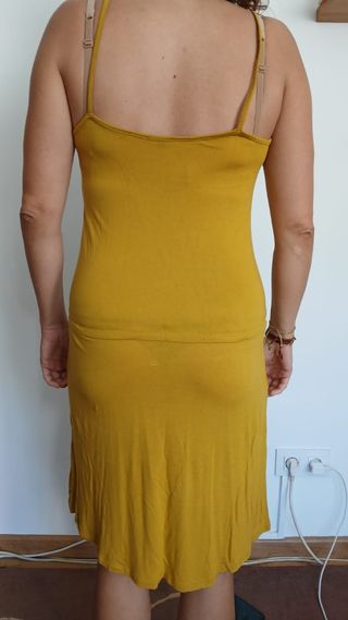 Vestido estilo hippie color mostaza