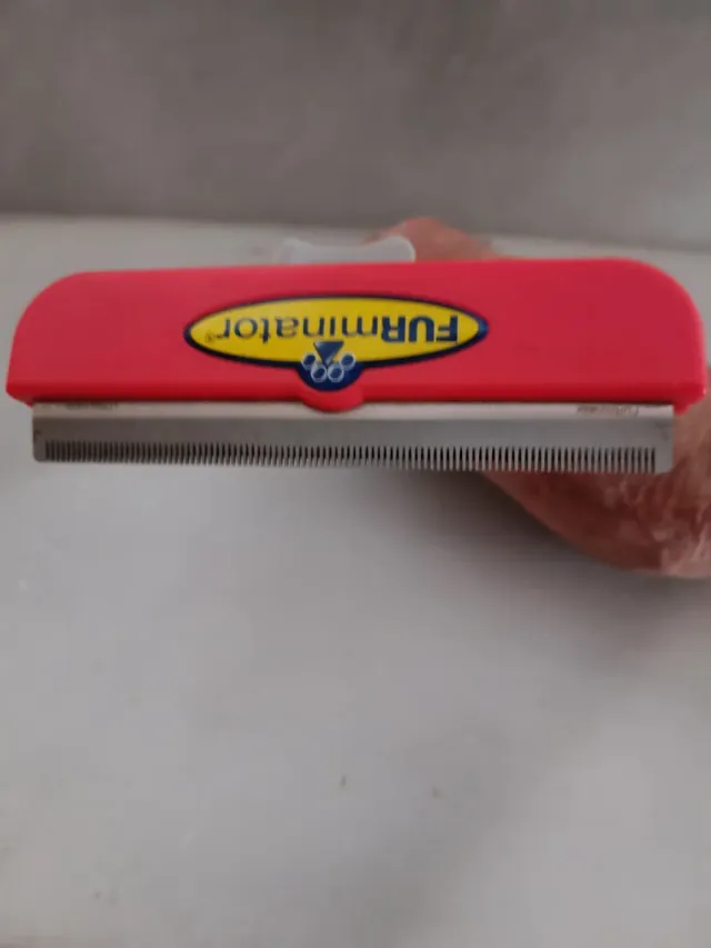 Spazzola Furminator per cani