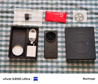 Vivo X200 Ultra 16+512 Bianco con regalo 