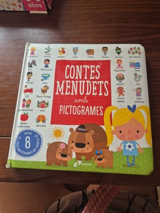 Contes menudets amb pictogrames
