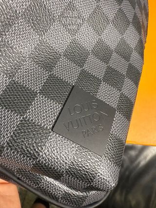 Louis Vuitton Avenue Sling impecable bolso 