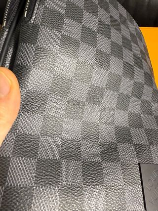 Louis Vuitton Avenue Sling impecable bolso 