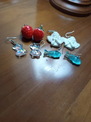 Pendientes divertidos fresa, ángel, oso, tiburón 