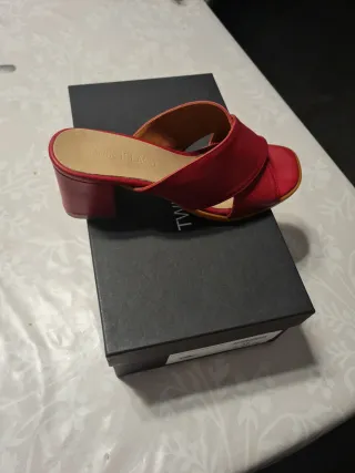 Zapatos Twin Island Rojos