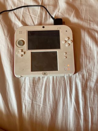 Nintendo 2DS bianco