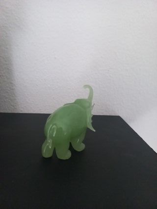 Figura elefante cristal verde