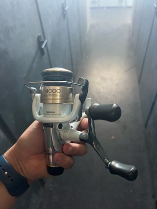 Carrete Shimano Stradic GTM-RB 4000 Japonés