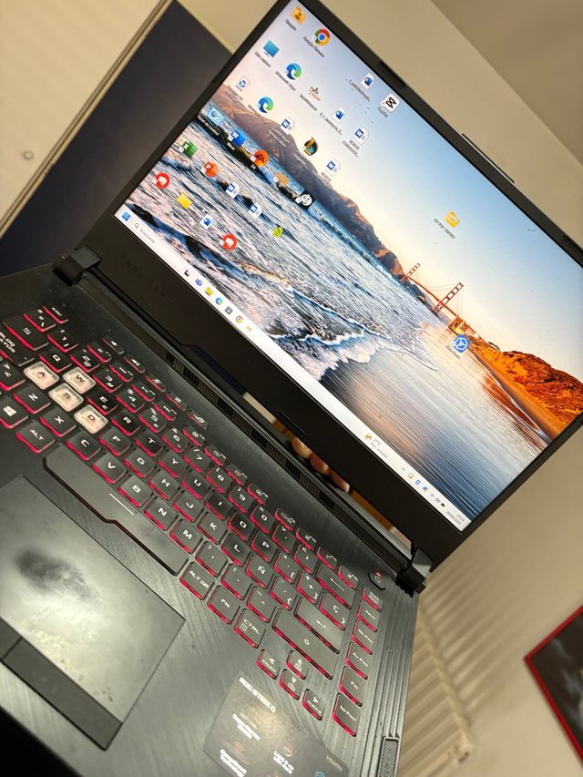Portátil Asus ROG Strix G