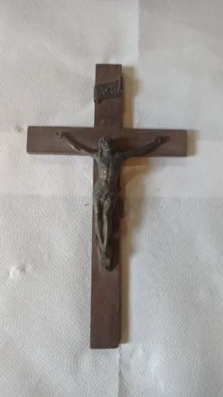 Crucifix antic