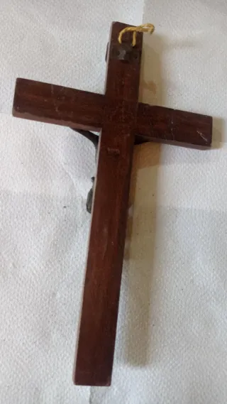 Crucifix antic