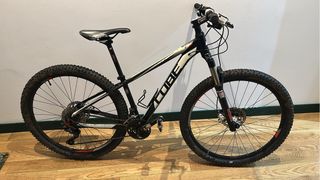 Bicicleta de Montaña CUBE