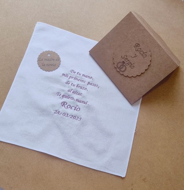 Pañuelo boda personalizado bordado