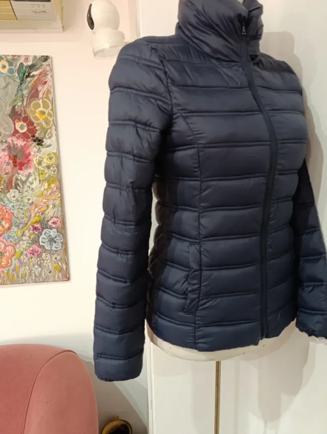 Chaqueta acolchada azul mujer