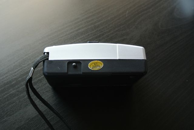 Fotocamera punta-e-scatta panoramica 35mm