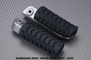 Estriberas traseras KAWASAKI Z650 / NINJA 650 R 17
