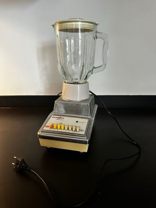 Licuadora Batidora demoka , mini moka