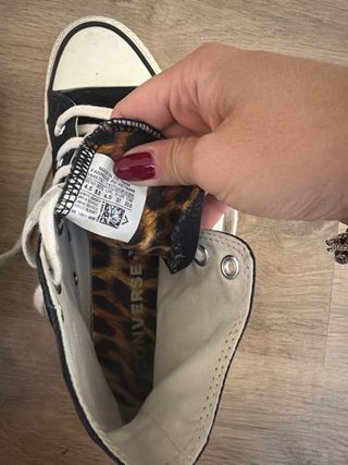 Converse All Star Negras con Leopardo