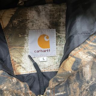 Chaqueta Carhartt Camuflaje