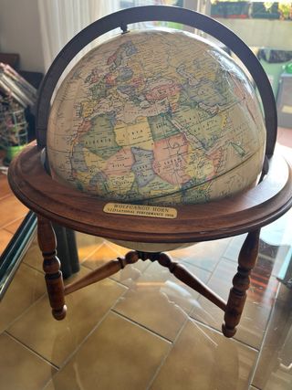 Mappamondo vintage Rand McNally & Company