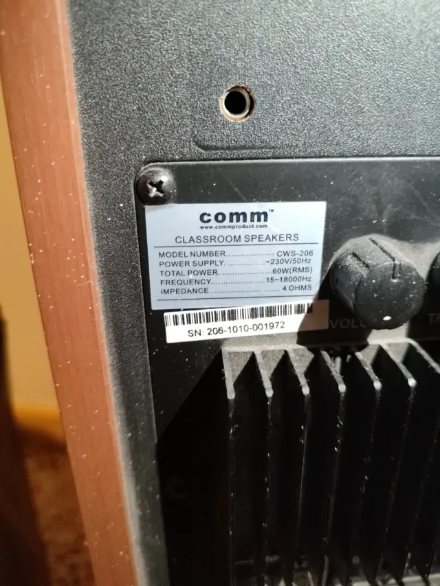 Altavoces autoamplificados 60W