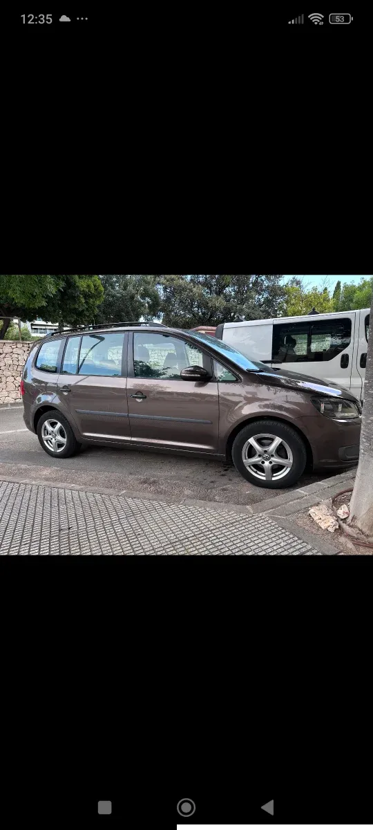Volkswagen Touran 2011