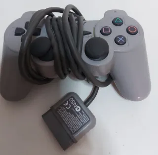 Nintendo Game Boy Pocket +mando PlayStation 1 gris