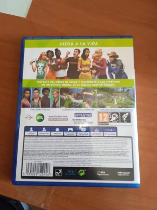 Los Sims 4 PS4