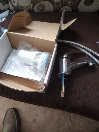 Grifo de lavabo NEREA