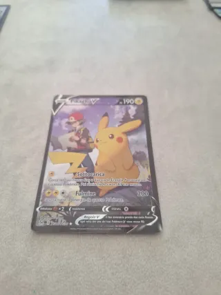 Carte Pokémon Pikachu V