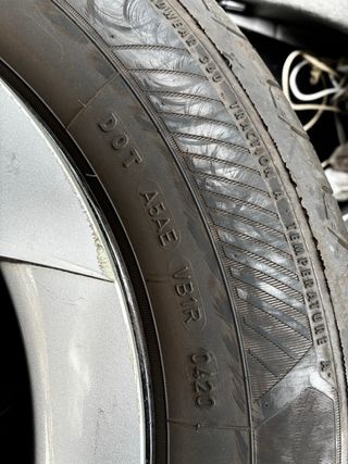 llantas Toyota prius 195/65/R15/91V