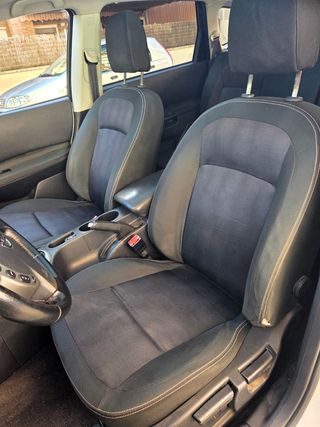 Nissan Qashqai+2 2012