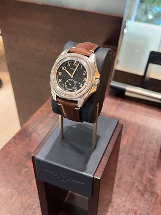 Reloj Longines Majetek Negro y Marrón