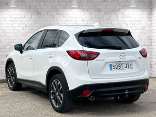 Mazda CX-5 2.2 SKYACTIV-D   150 CV diesel black tech