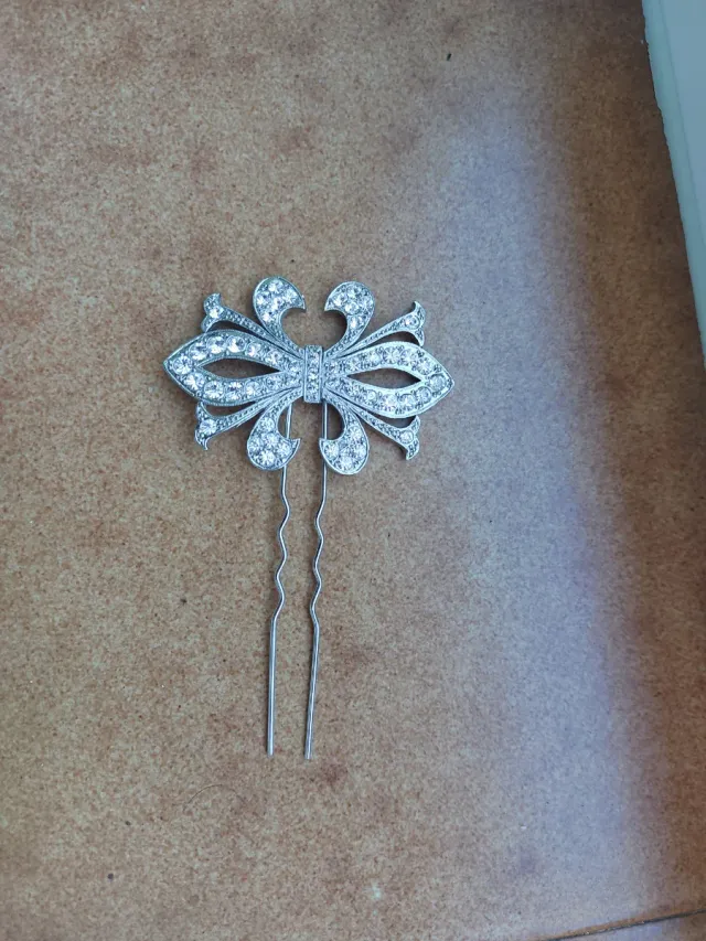 Horquilla pelo con pedrería