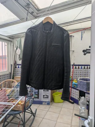 Cazadora Negra Hominem Talla 52