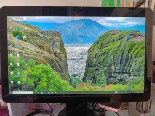 Ordenador en pantalla i5.