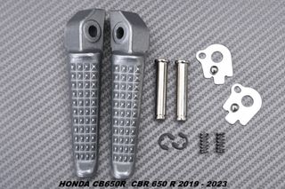 Estriberas traseras HONDA CB650R / CBR650R 2019 23