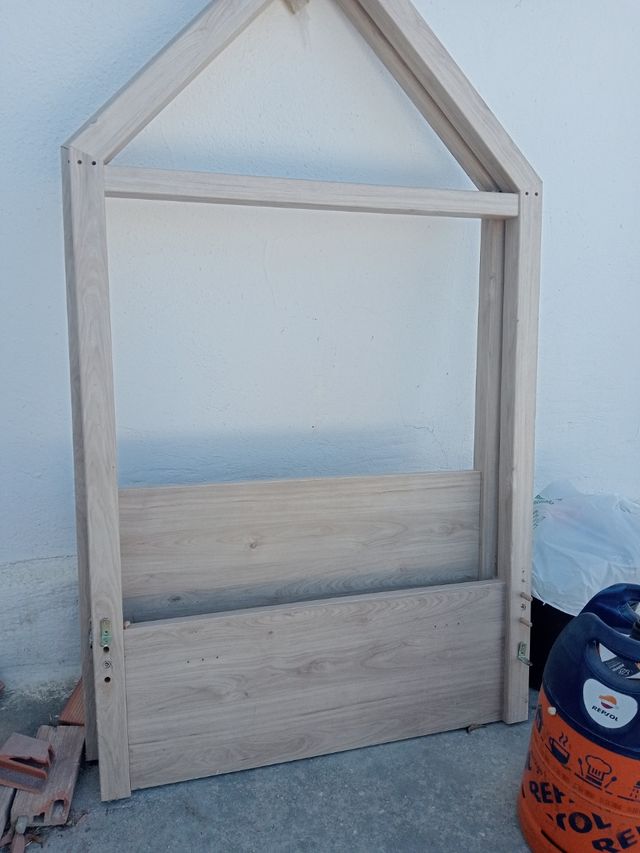 Cama infantil estilo montesori