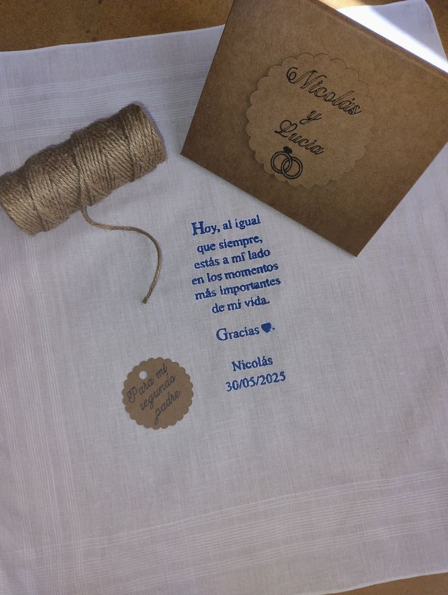 Pañuelo boda bordado personalizado