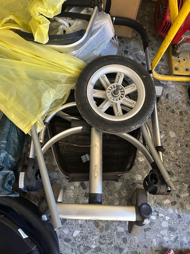 carrito niño quinny con accesorios  i Maxi-Cosi 