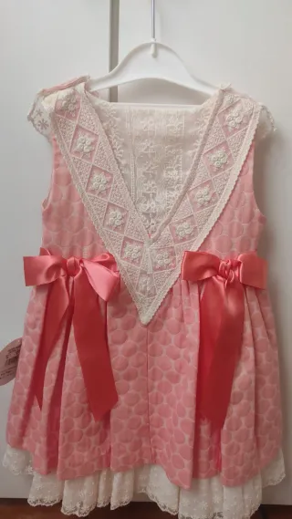 Vestido niña talla 6 años. Dolce Petit