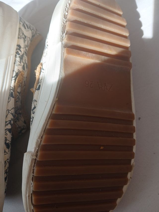 Zapatillas niña Disney Talla 26