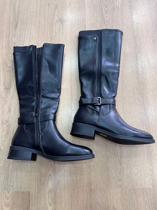 Botas altas negras T. 36-38