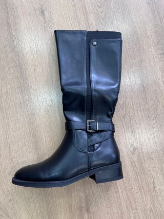 Botas altas negras T. 36-38