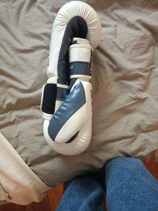 Guantes Boxeo Leone 10oz Blancos