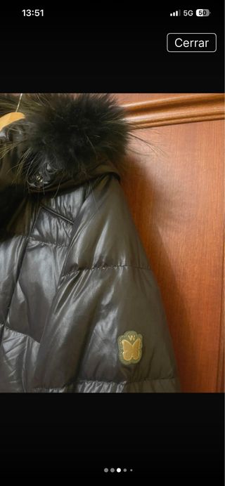 Plumas Max Mara Negro con Capucha y Pelo